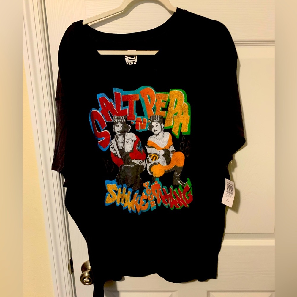 Salt-N-Pepa Relaxed Fit Cotton Boxy Tee